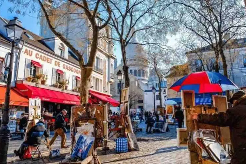 Dernier Etage A Montmartre Daire Paris Fransa