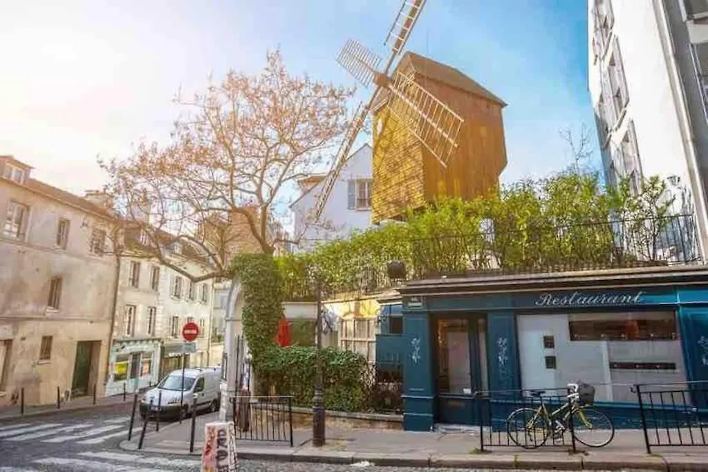 Dernier Etage A Montmartre Daire Paris